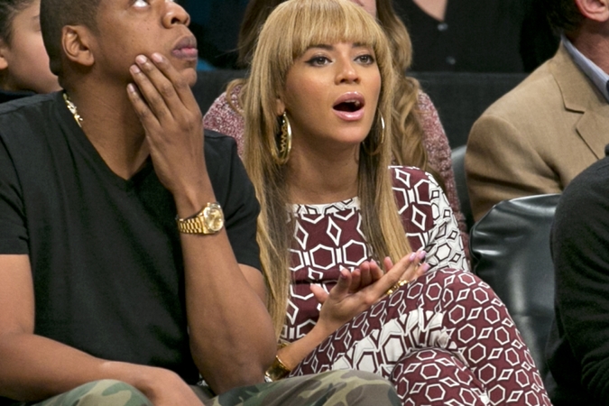 Garsi atlikėja Beyonce pasipuošė nauja šukuosena (foto)
