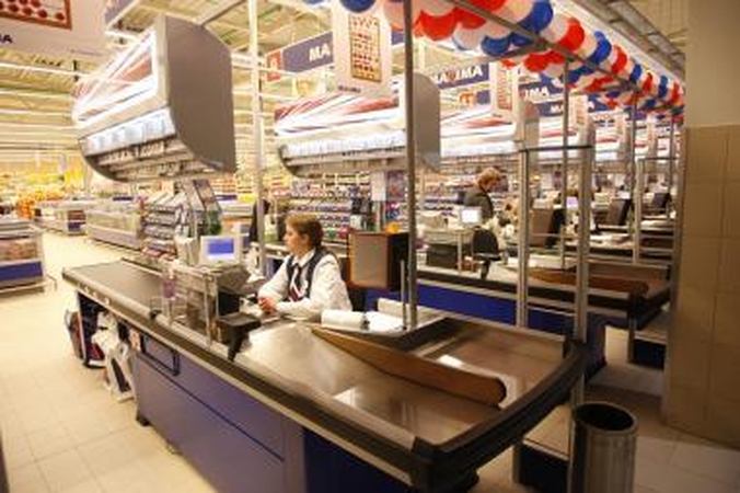 Prekybos tinklų rokiruotės: „Iki" parduotuvių kiekiu pralenkė "Maximą"
