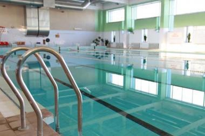 Kauno rajono gyventojams – atnaujintas baseinas Mastaičiuose