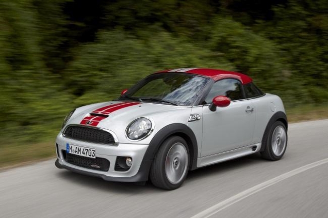 Pasirodė pirmasis dvivietis MINI "Coupe"