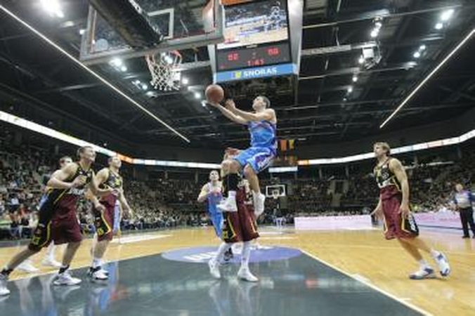 LKL "Žvaigždžių diena": "Vilkai" užmėtė "Erelius" (2 video)