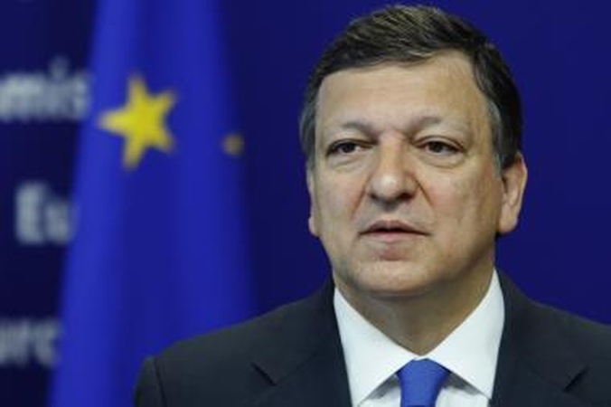 Europos Parlamentas smerkia Prancūziją dėl romų deportavimo