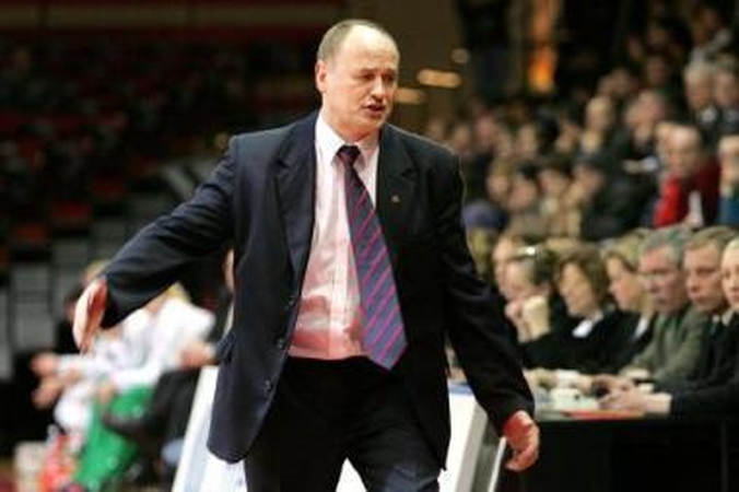 Algirdo Paulausko ekipos nesėkmė Rusijos moterų krepšinio lygos pusfinalyje