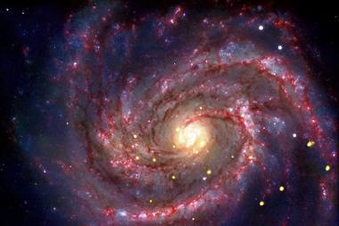 Astronomai aptiko „naujagimę“ juodąją skylę 