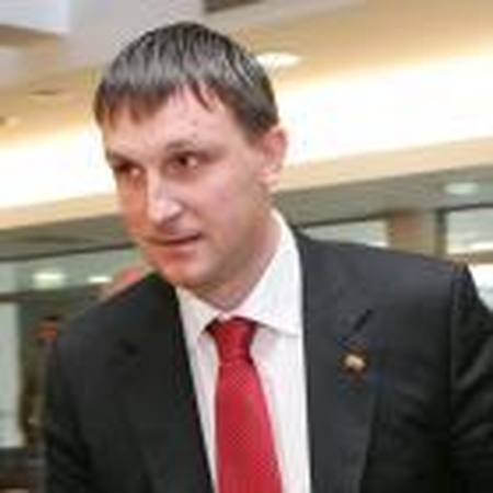 A.Sacharukas prakalbo apie „naujos valdančiosios daugumos formavimą“