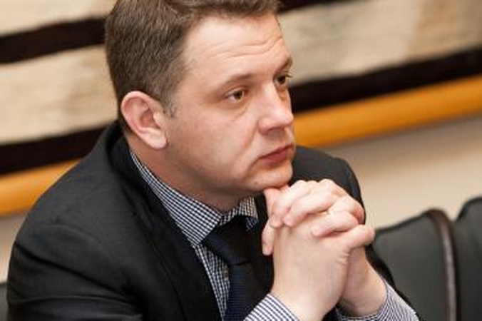 E.Masiulis: laikinus vairavimo pažymėjimus bus galima pakeisti ilgalaikiais 