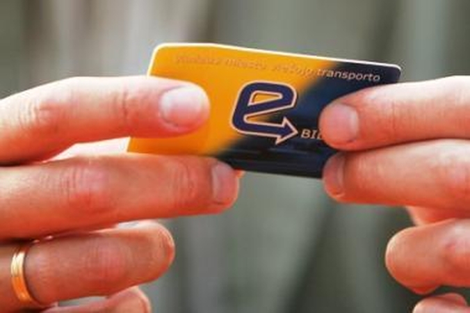 Vilniuje pratęsiamas elektroninio bilieto kortelių galiojimas