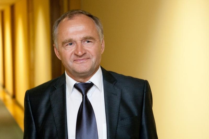 Teismas aiškinasi, ar lakūnas J.Kairys nesukėlė avarinės situacijos 