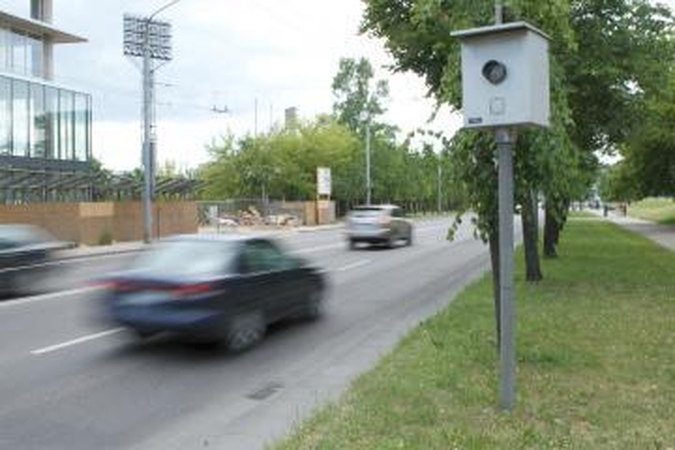 Greičio sargai ar inkilai?