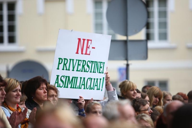 „Newsweek“ sukritikavo Lietuvos lenkų politikus