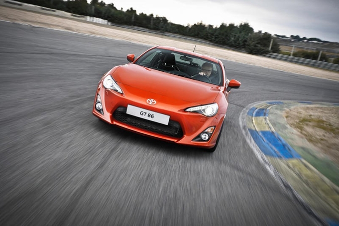 „Toyota“ ir jo kūrėjams – trys apdovanojimai