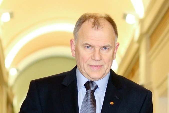 Sveikatos draudimo įstatymo pataisos - bankrotas privačioms klinikoms?