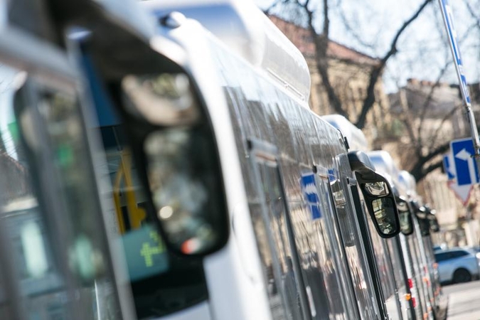 Baltarusijoje – neįprastas autobusas (jaunimą veža ne už pinigus)