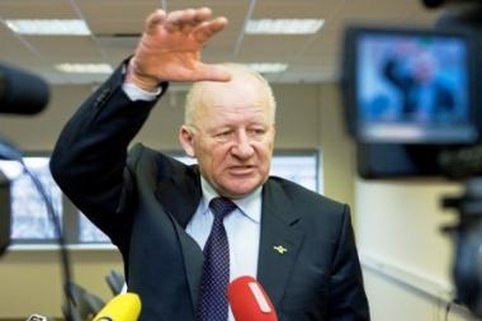 J.Imbrasas EP garsiai gėjų nekritikuos
