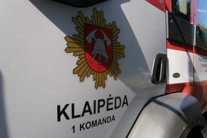 Klaipėdiečių namuose užsidegė skalbyklė