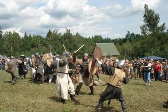 Žemaičiams nesiliaujant bylinėtis dėl tautybės, ekspertai jų siekius vertina nevienareikšmiškai