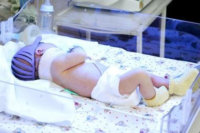 Prienų rajone girtas vyras grasino nužudyti kūdikį