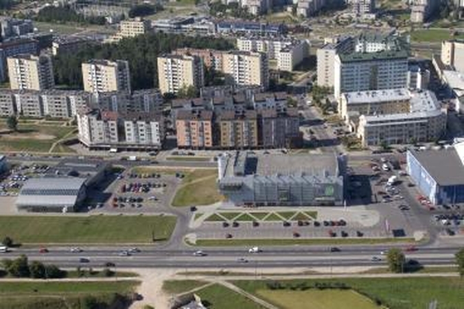 Nelaimė Vilniuje: žuvo iš devinto aukšto iškritusi moteris (papildyta)