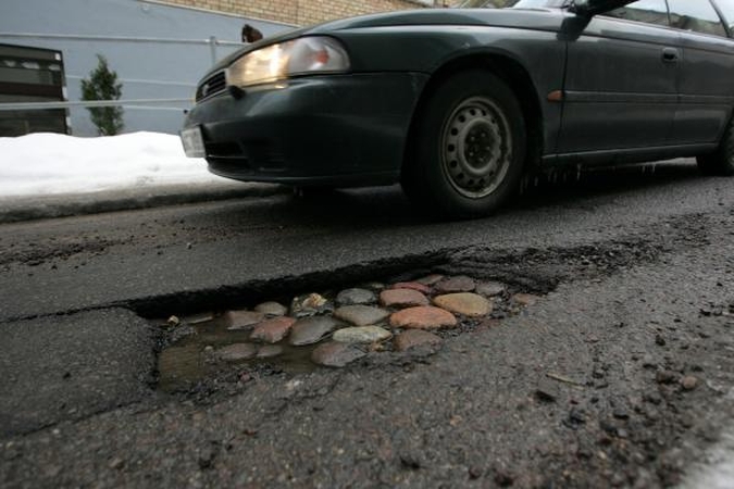 Savivaldybių keliams paskirstyti dar 35,27 mln. litų