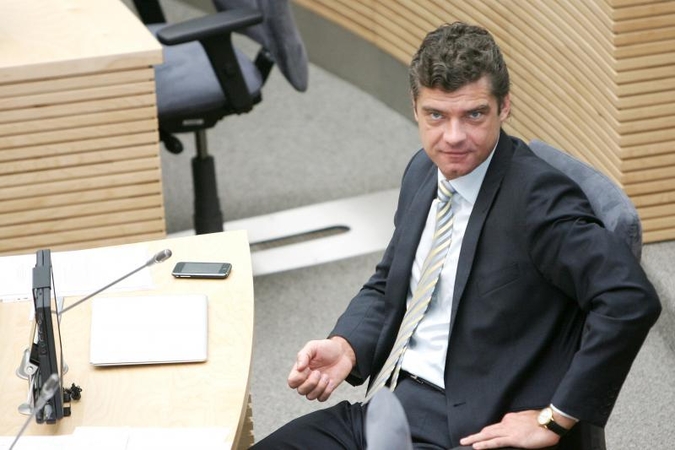 Seimo šokėjas Ž.Šilgalis neteko posto parlamente