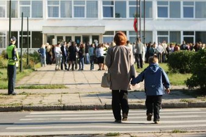 Vaikus mokys tik turintys aukštąjį išsilavinimą