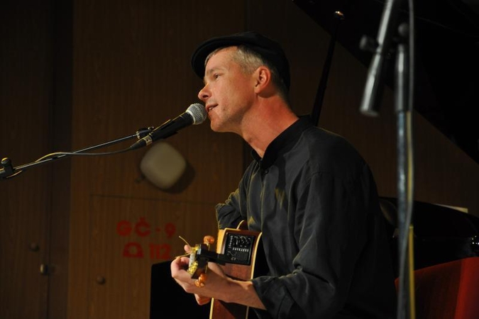 A.Kaniava: už gyvą muziką, sklindančią nuo scenos