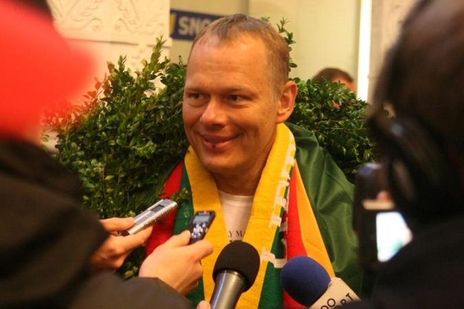 Kilnaus elgesio prizas atiteko motociklininkui