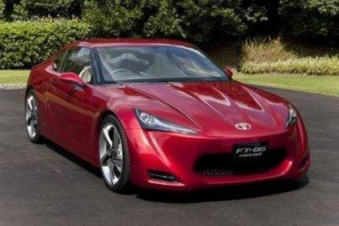 „Toyota Celica“ sugrįžta