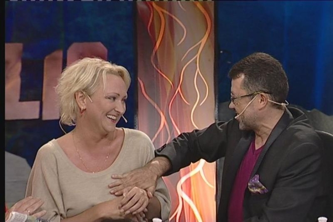 Neseniai ištekėjusi I. Norkutė pričiupta besibučiuojanti su Šapru