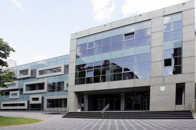 Atidarys naują teismo pastatą 