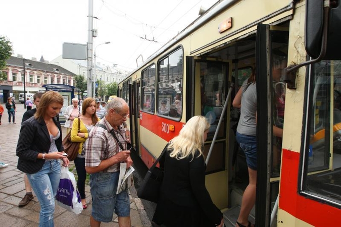 Moksleivių dainų šventės metu kursuos naktiniai autobusai