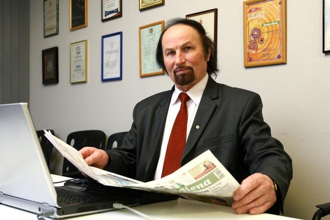 „Kauno liftų“ vadovas: važinėti daugiabučių liftais visiškai saugu