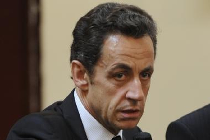 Dėl romų išsiuntimo smerkiamas N.Sarkozy pažadėjo išardyti "visas nelegalias stovyklas"