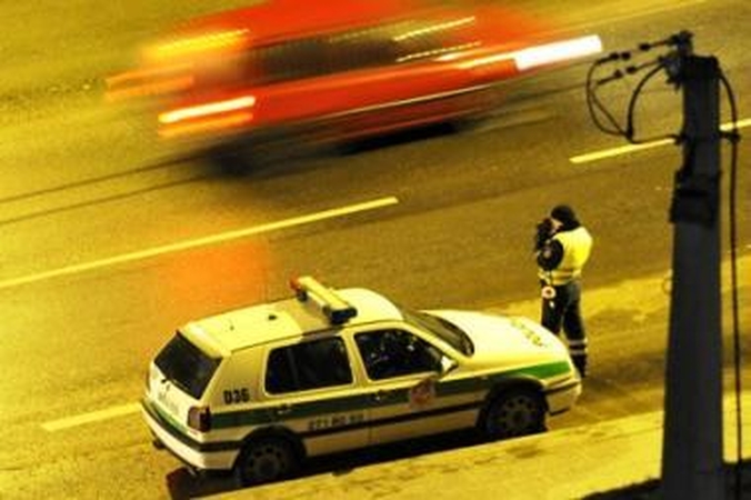 Sostinės policija savaitgalį gaudys neblaivius vairuotojus
