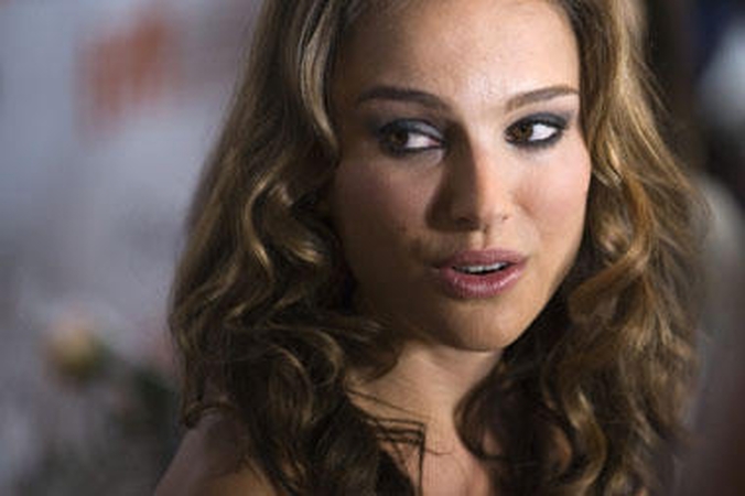 N.Portman supykdė dublerę (foto)