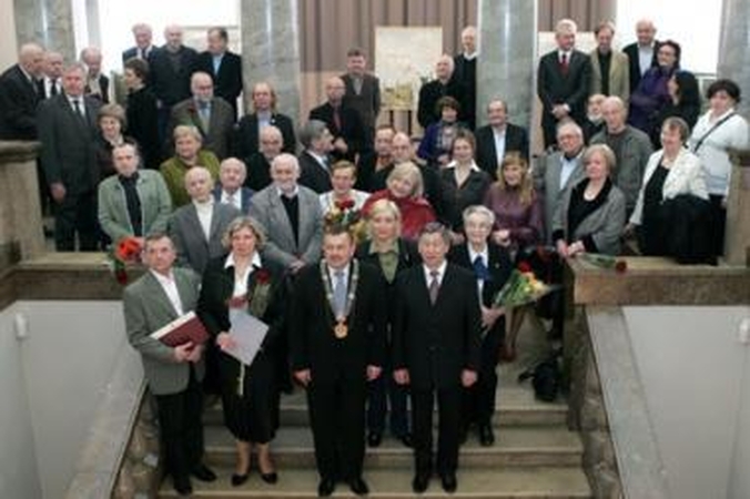 Vilniaus menininkai apdovanoti aukso ir sidabro medaliais