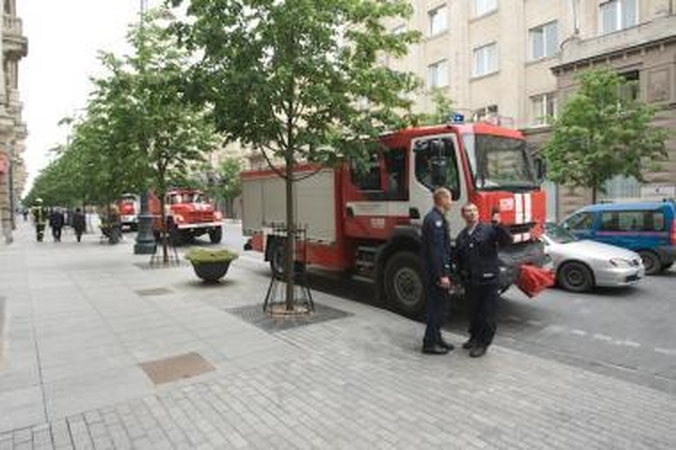 Gedimino prospekte - netikras gaisras