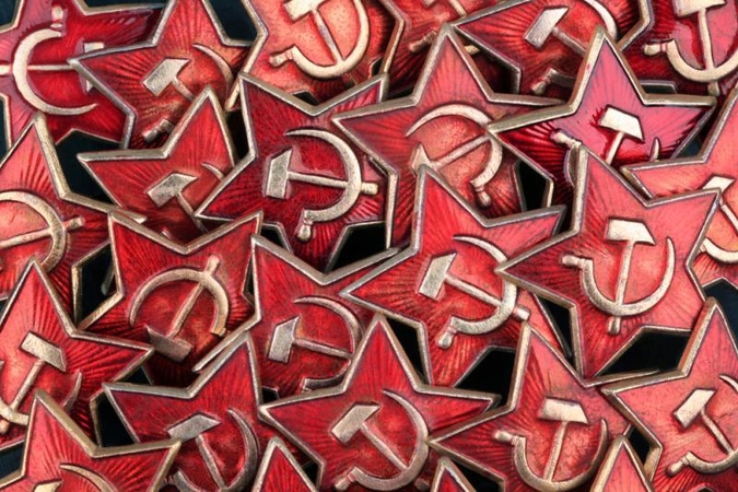 Vilnietis nubaustas už sovietinius simbolius ant automobilio numerių
