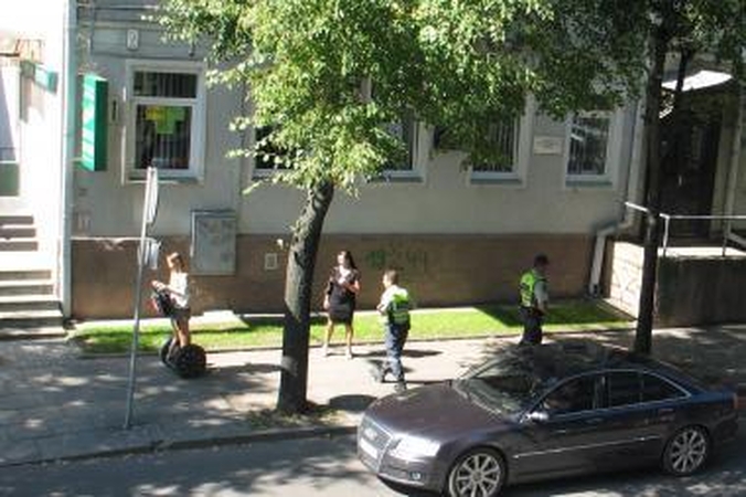 Policininkai pabūna ir riedžių valdymo instruktoriais