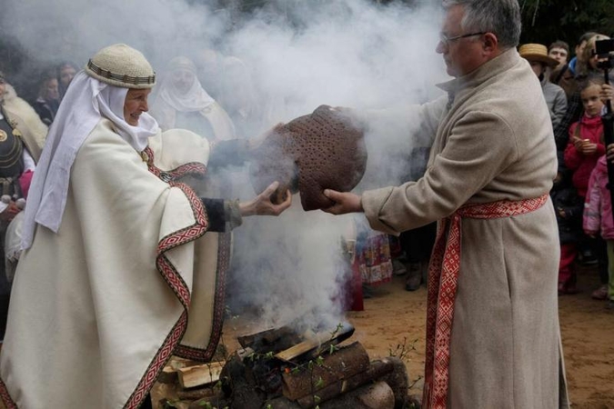 Romuviai protėvių apeigomis pasitiko Jorę (foto)