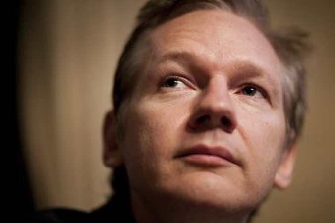 Paskelbta tarptautinė „WikiLeaks“ įkūrėjo paieška