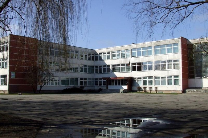 Vilniuje prie mokyklos sumuštas moksleivis