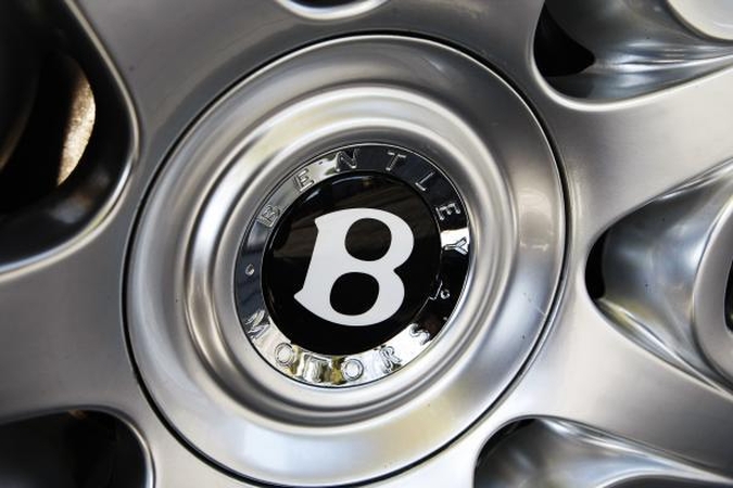 „Bentley“ planuose – „mažyliai“