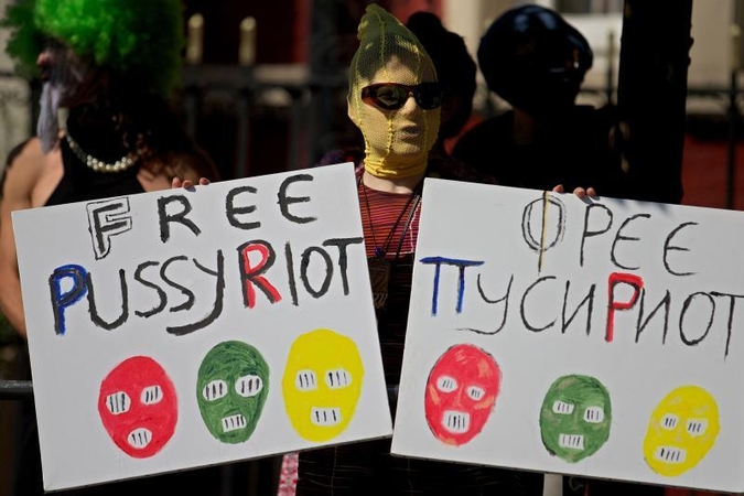 „Pussy riot“ aktyvistės Sacharovo premijos negavo 