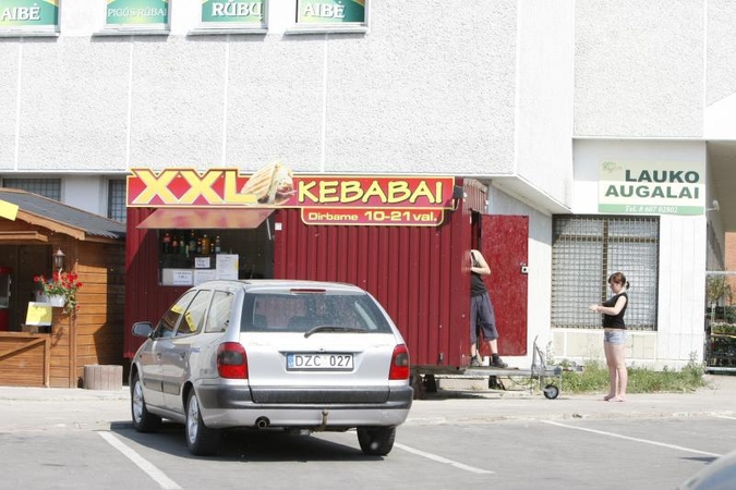 VMI: prekiaujant maistu kioske, privalu turėti kasos aparatą