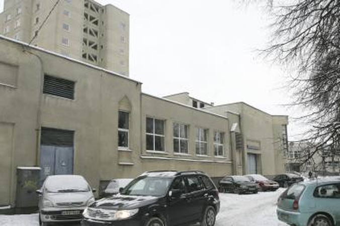 Iš sporto klubo pavogė ir pinigus, ir automobilį (papildyta)
