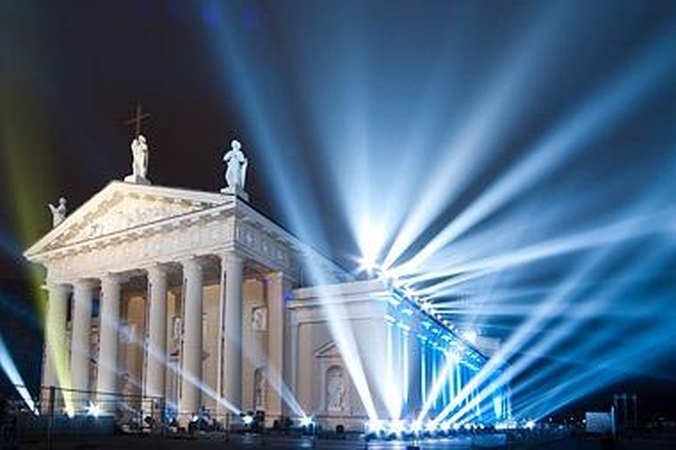 Katedros aikštėje - tik sakraliniai renginiai? (papildyta 16.20 val.)
