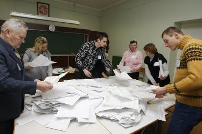 Klaipėdoje jau prasidėjo rinkėjų balsų skaičiavimas (papildyta)