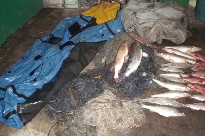 Keliolika žuvų brakonieriams kainuos beveik 11 tūkst. litų