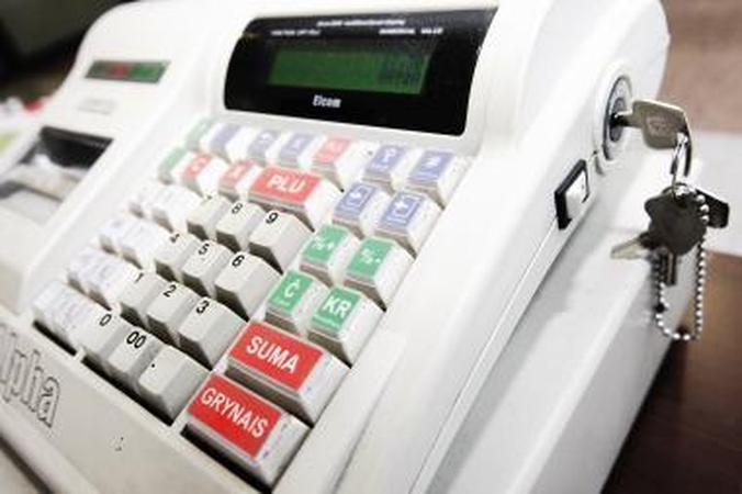 Vyriausybėje kelią skinasi siūlymas įrengti kasos aparatus turgavietėse